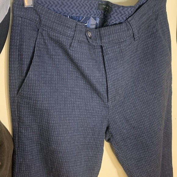 Ted Baker 30R Twill Weave Microprint Chino’s in Charcoal / Navy Lapaz - Picture 9 of 15